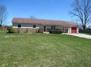 2854 S Oakland Dr, Shelbyville, IN 46176