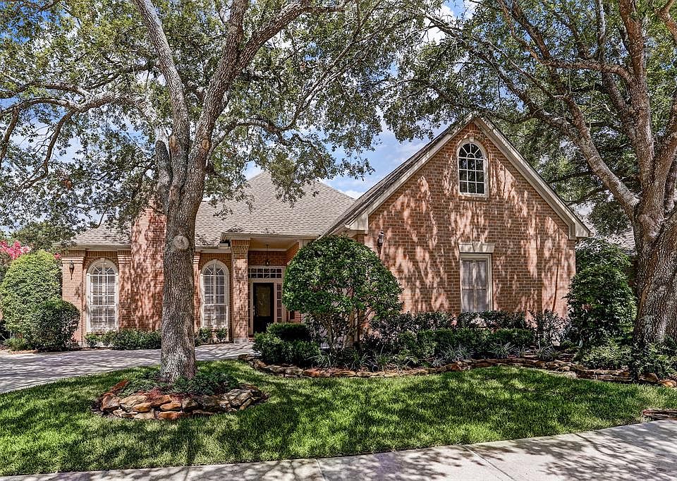 1st image of 13907 Aspen Cove Dr