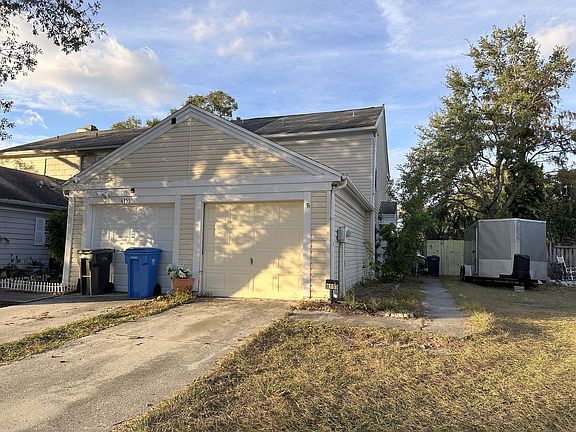 2nd image of 6153 Oak Cluster Cir