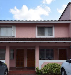 8037 Lake Dr APT 204, Doral, FL, 33166