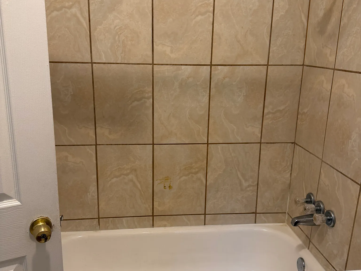 4423 W Jackson Blvd — Photo 2