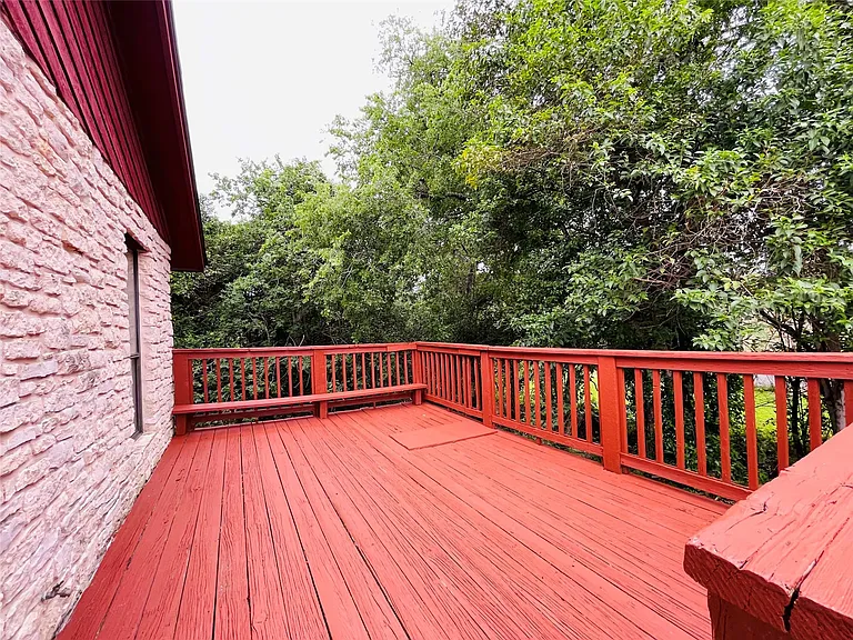 7402 Geneva Dr #B — Photo 3