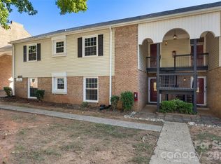 4615 Coronado Dr, Charlotte, NC 28212