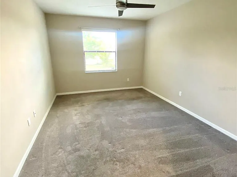 10007 Leyburn Ct — Photo 13