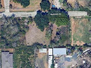 9826 Bennett St, Houston, TX 77029