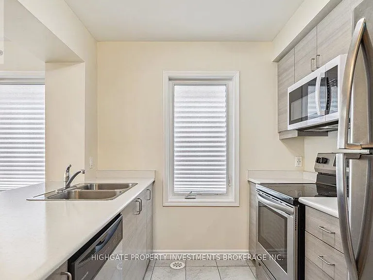 107 Lemieux Ct — Photo 11