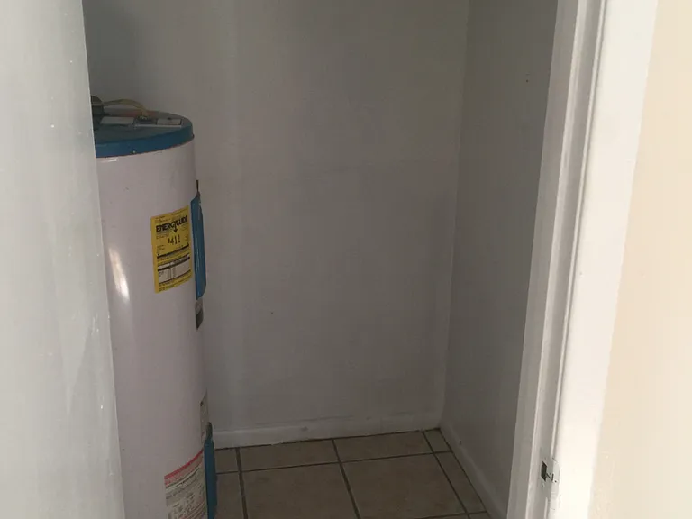 919 Minor St NE #5 — Photo 21