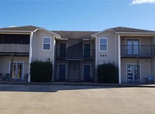 283 Erin Pl APT 202, Springdale, AR 72764