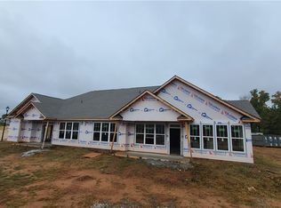 163 Preston Ridge Dr, Seneca, SC 29672