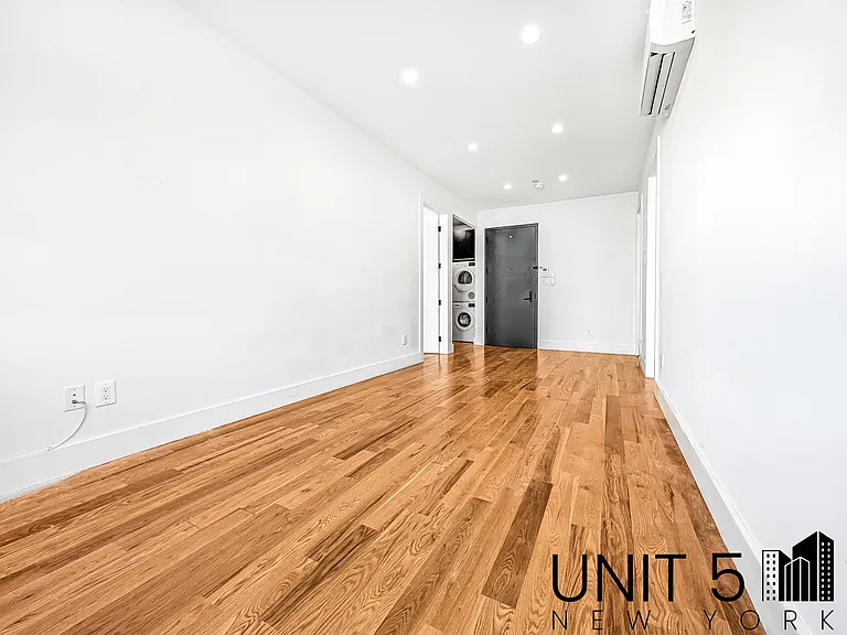 20 Jefferson St #3A — Photo 5