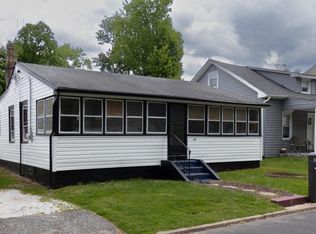 213 W Lake Ave, Blackwood, NJ 08012