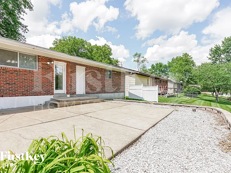 4116 Brevity Dr — Photo 18