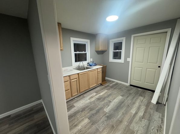 (undisclosed Address)