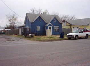 126 W 6th St, Hydro, OK 73048