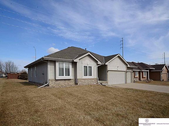 2nd image of 9138 S Glenview Dr