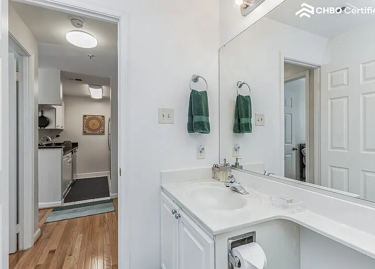 1619 R St NW #101 — Photo 23
