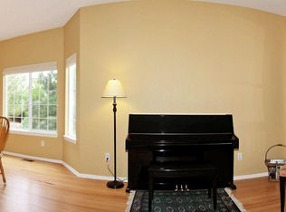 8996 S Miners Dr, Highlands Ranch, CO 80126