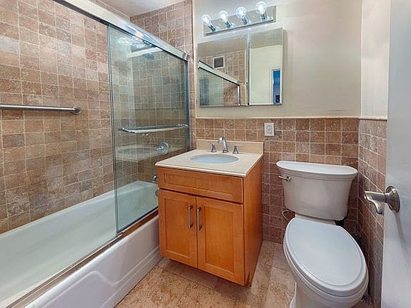 5th image of 444 E 75th St APT 18F