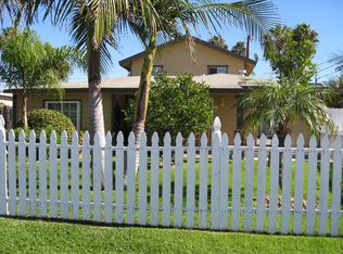 2082 Pomona Ave, Costa Mesa, CA 92627