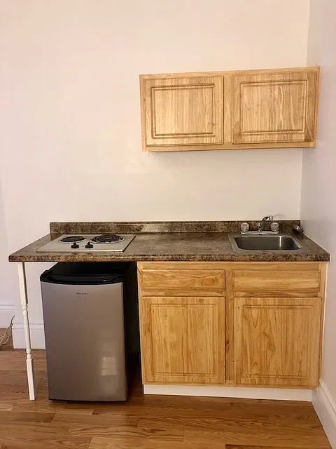 Studio, $2,295 — Photo 3