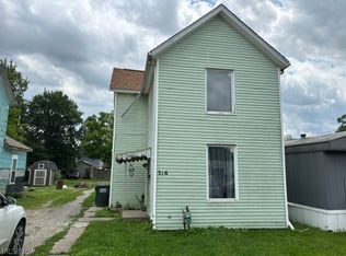 316 Wall Ave, Cambridge, OH - View 2
