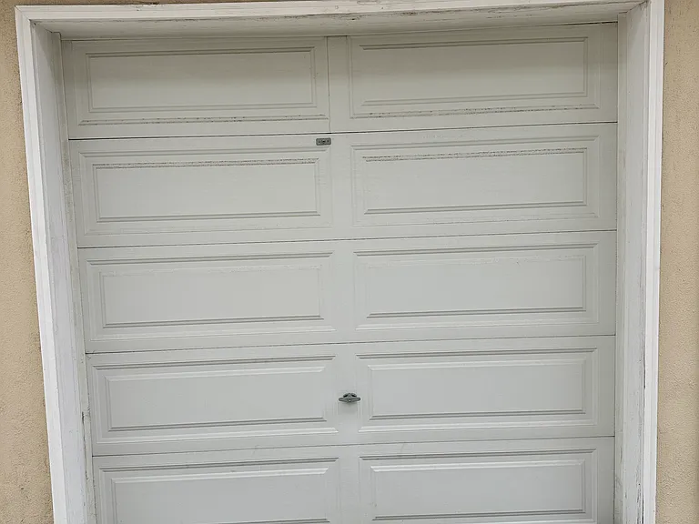 416 N Broadway — Photo 17