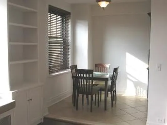 Rented by Corcoran | media 19