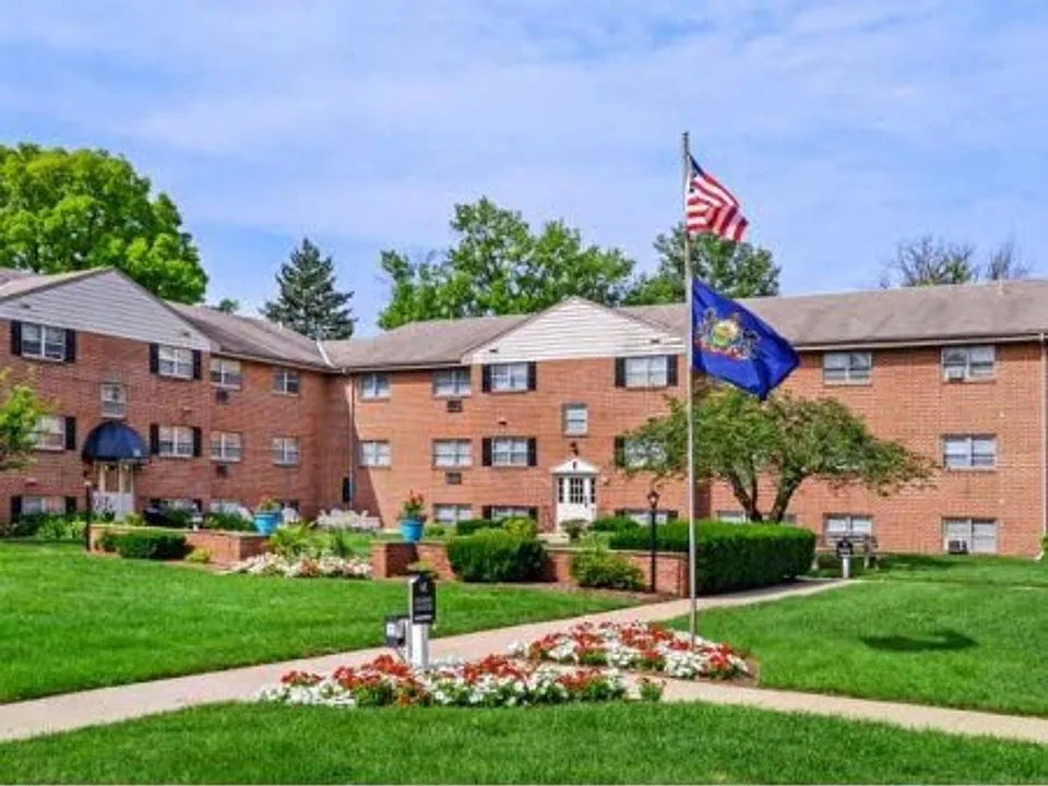 Lebanon Court