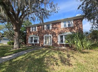 300 Cypress Creek Cir, Oldsmar, FL 34677