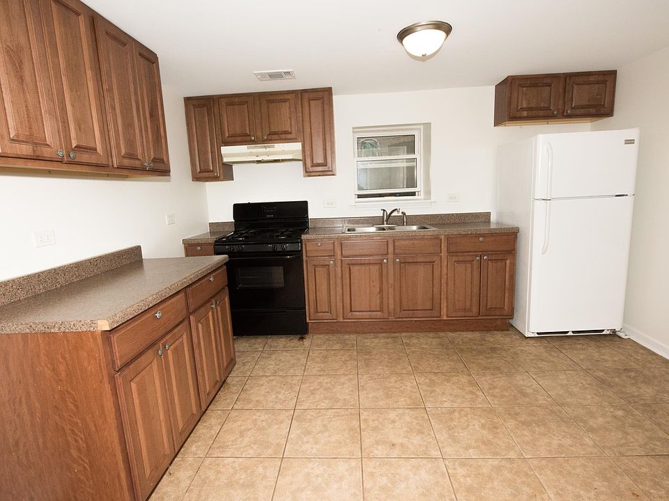 1st image of 1410 W Winnemac Ave #3