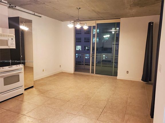 4th image of 690 SW 1st Ct APT 1726
