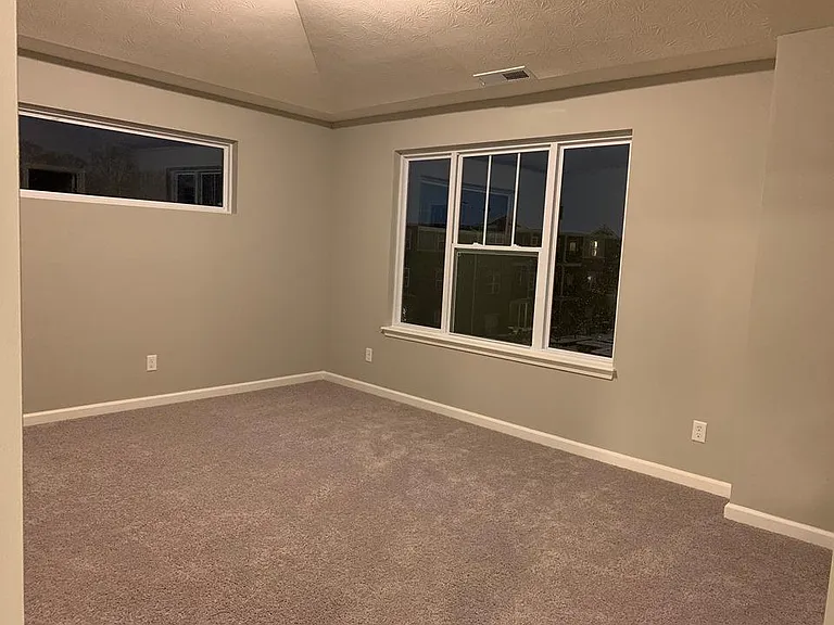 2911 Kirkbride Way — Photo 15