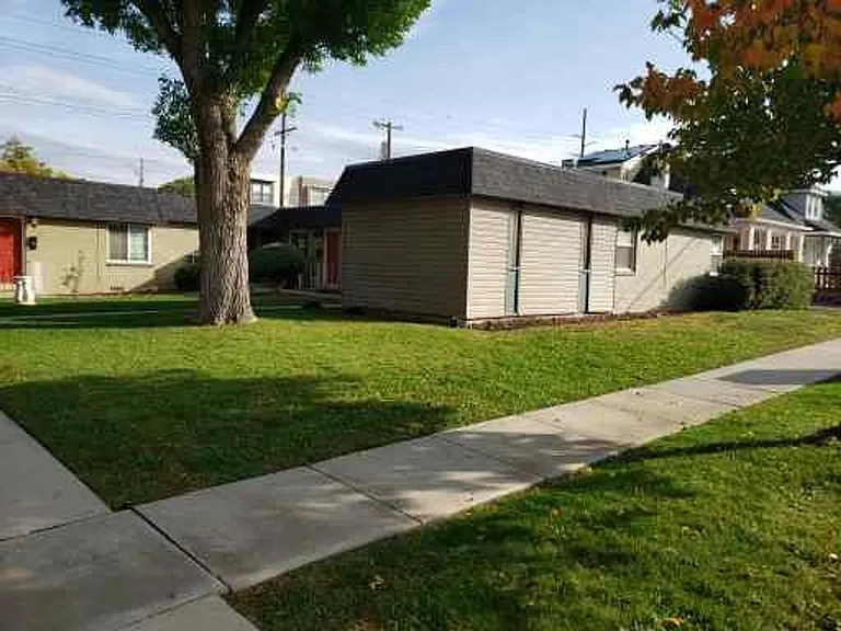 757 E Simpson Ave #7 — Photo 5