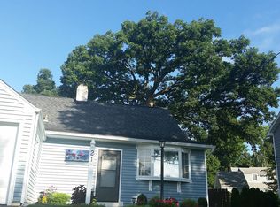 21 Algonquin Dr, Cranford, NJ 07016
