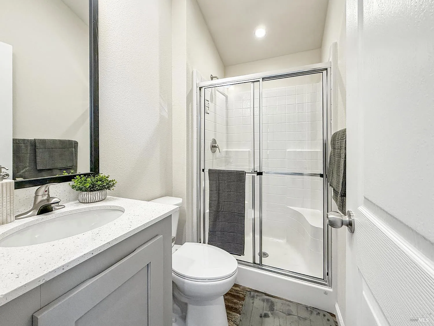 101 Colgan Avenue #3 - Photo 11