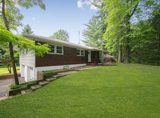 4 Thornwood Dr, New City, NY 10956