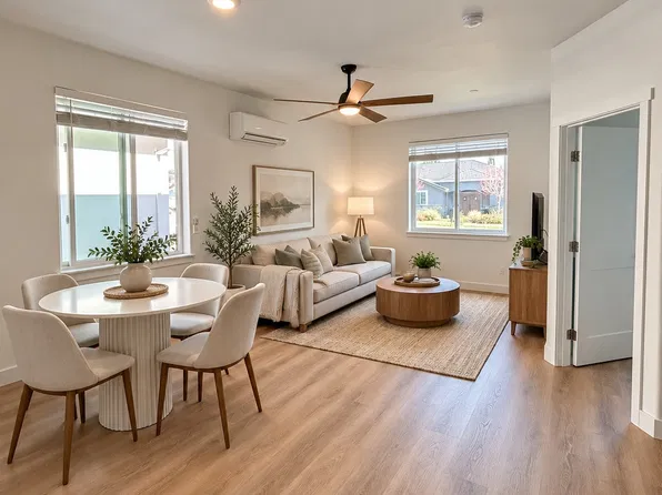 350 Bedrock Ln #B, Redding, CA 96003