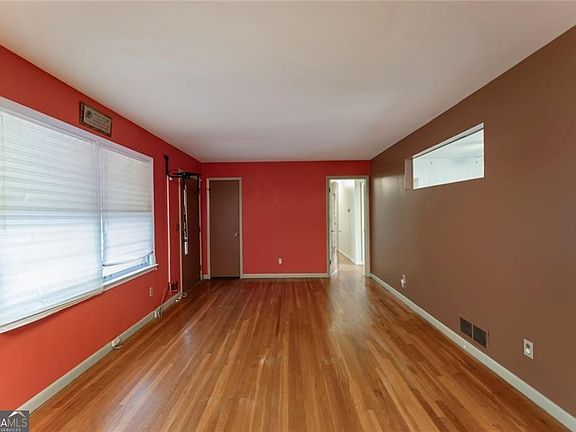 5th image of 4260 Bingham Ct