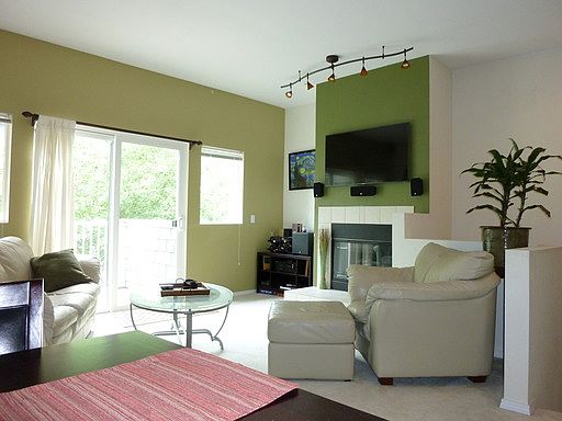 2nd image of 2082 Newport Way NW