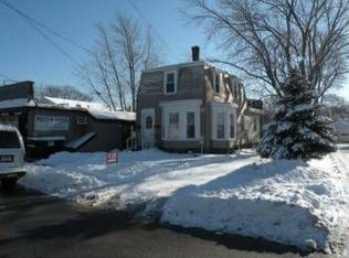 14 Sea St, Weymouth, MA 02191