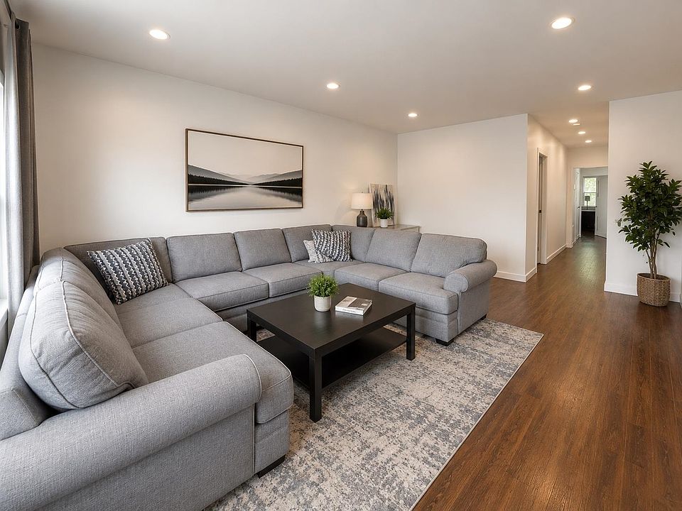 1st image of 859 Avenue C #1