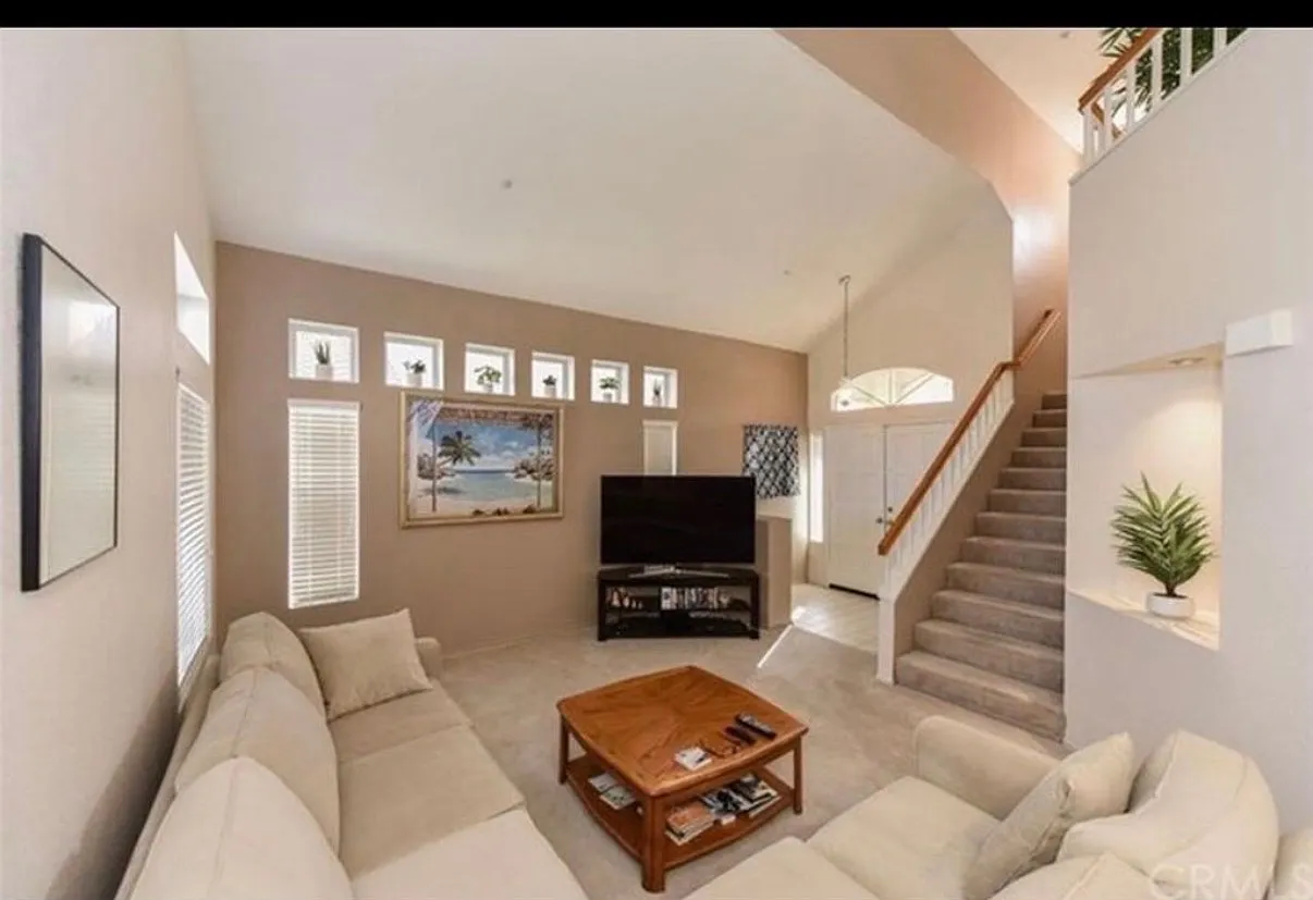 15960 Peach Tree Ln — Photo 1