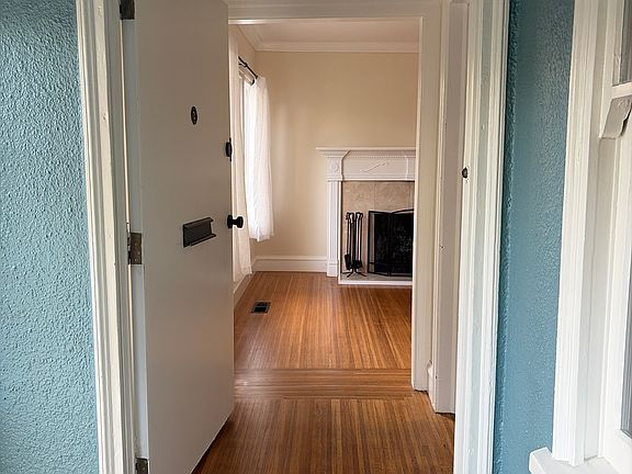 2nd image of 1317 Hopkins St