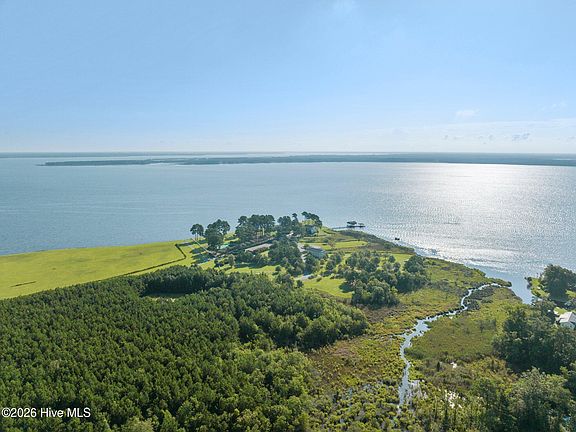 2nd image of 220 Pungo Shores Drive