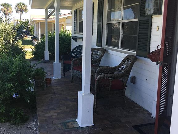 5th image of 14 Silk Oaks Dr