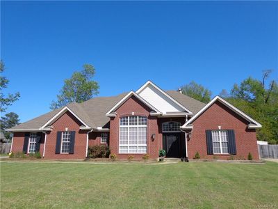 204 Live Oaks Dr, Millbrook, AL, 36054