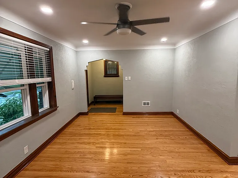 5441 Botanical Ave — Photo 3