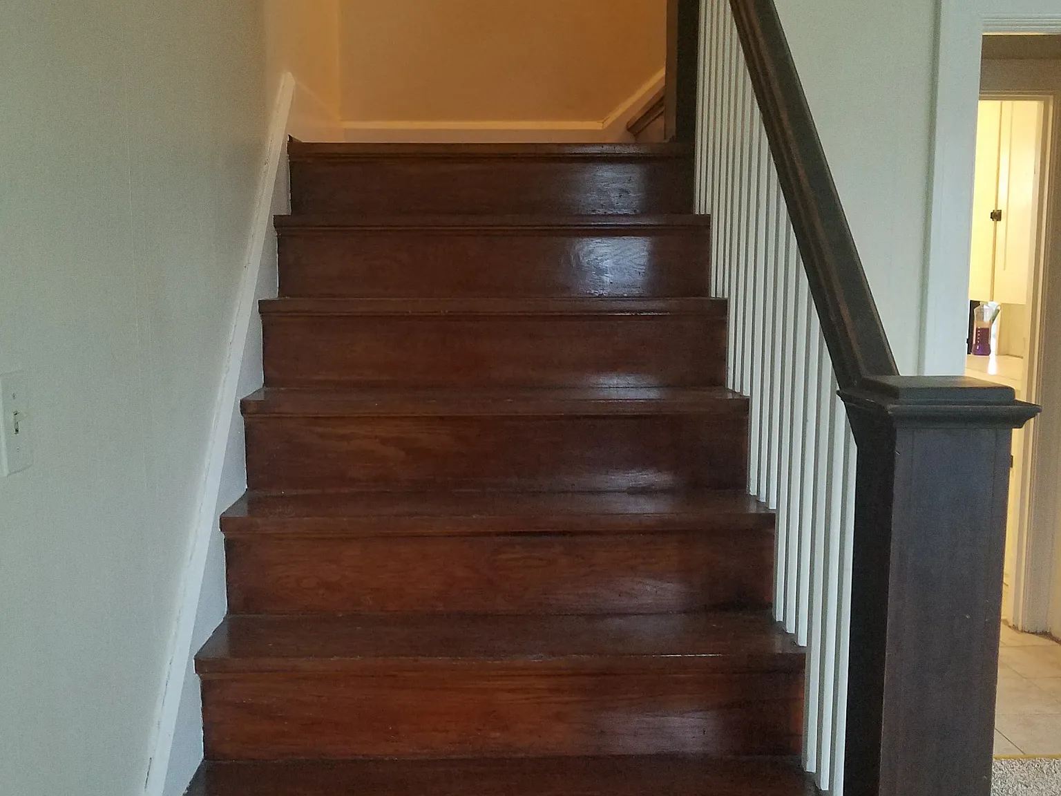 3 bed, $1,100 — Photo 2