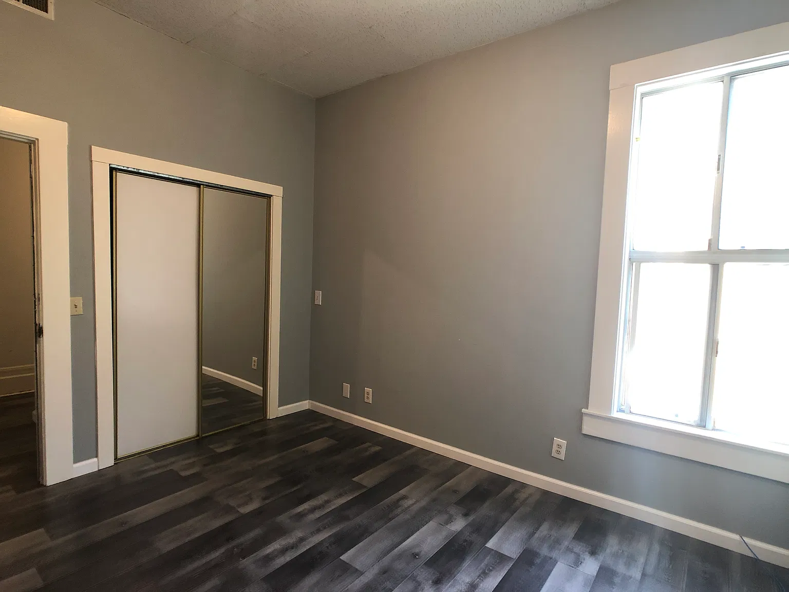 1 bed, 4416 sqft, $1,250 — Photo 3