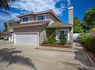 391 Ralcam Pl, Costa Mesa, CA 92627